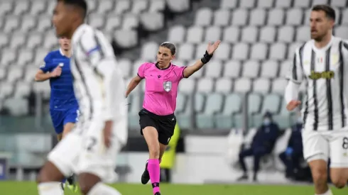 Juventus derrotó al Dinamo Kiev en histórico partido: por primera vez una mujer arbitra en Champions League.