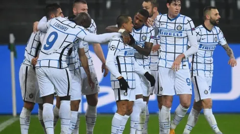 Inter derrotó al Mönchengladbach con Alexis en cancha y aún pelea la clasificación en Champions.