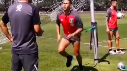 Jorge Valdivia se pone a punto para reforzar a Colo Colo