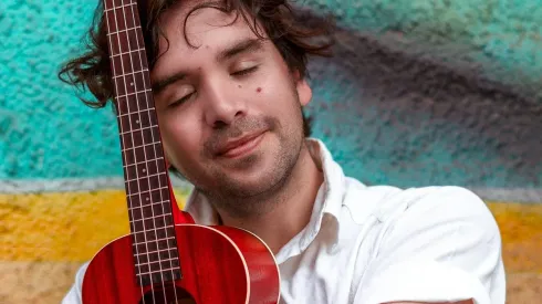 Renzo, el músico oriundo de Rancagua, quiso impregnar estilo alegre y lleno de energía transmitir un mensaje positivo sobre esta importante causa.