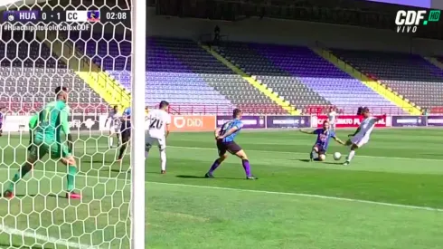 Valencia abrió el marcador para Colo Colo ante Huachipato