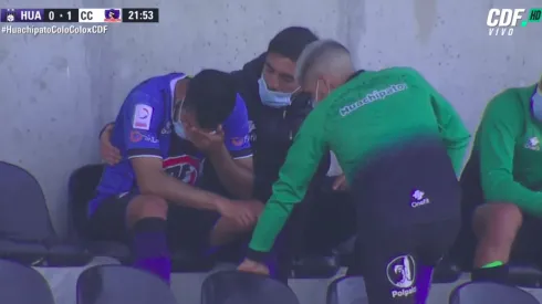 El lateral de 22 años no aguantó las lágrimas tras ser sacado de la cancha.