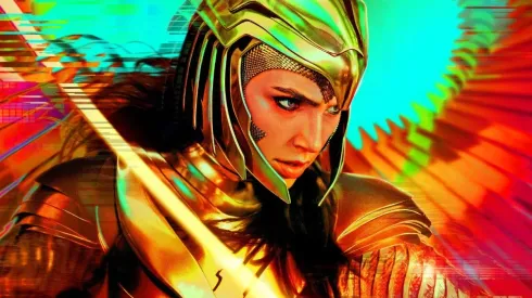 Gal Gadot con la armadura dorada en "Wonder Woman 1984".