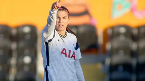 Alexis Morgan anotó su primer gol con el Tottenham.