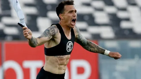 Pablo Mouche vuelve a la titularidad en Colo Colo