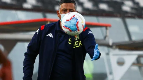 Ronald Fuentes se gana el cariño de sus dirigidos en Unión Española