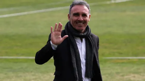 Espina no sigue en Blanco y Negro