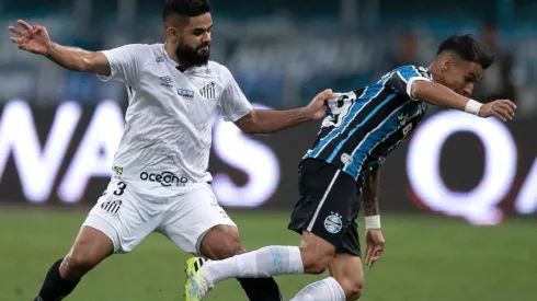 Un empate sin goles, le da la clasificación a Santos.