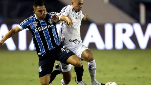 César Pinares entró en el complemento y fue uno de los mejores en cancha