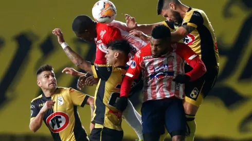 Coquimbo Unido avanza a semifinales de Sudamericana por primera vez en su historia