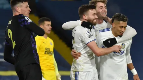 Guerra de goles en el triunfo del Leeds contra Newcastle.