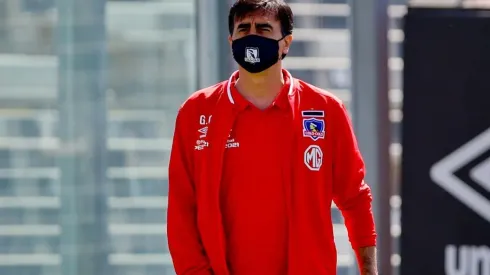 Gustavo Quinteros y Colo Colo no piensan en un posible descenso.
