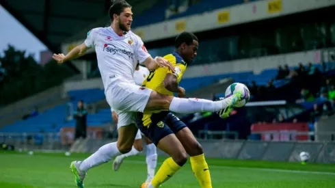 El chileno jugó 60 minutos en el choque ante Huddersfield.