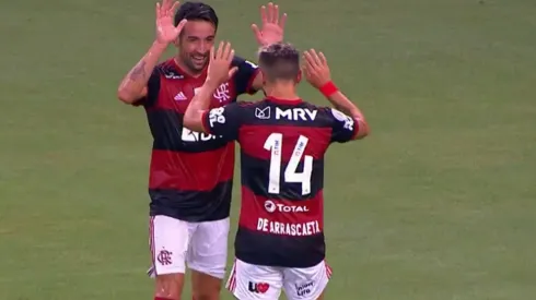 Mauricio Isla marcó su primer gol en Flamengo y su equipo celebró trabajada victoria
