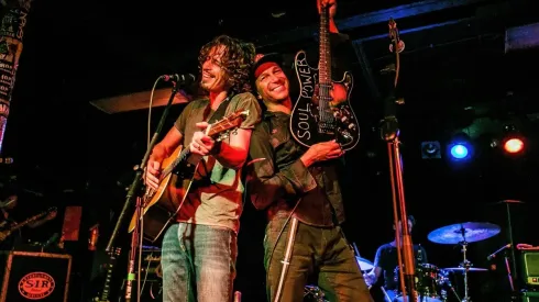 Chris y Tom forjaron una fuerte amistad tras tocar juntos en Audioslave.