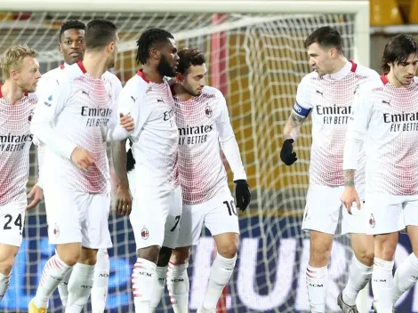 Milan vence a Benevento y sigue firme en la cima de la Serie A