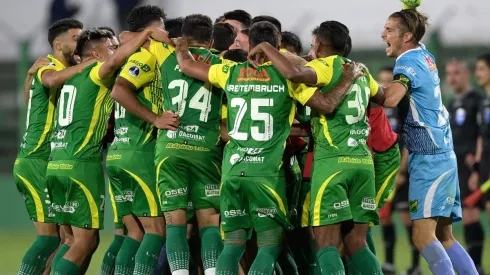 Defensa y Justicia celebra el paso a la semifinal