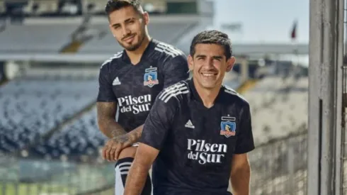Colo Colo estrenó la camiseta de visita frente a Antofagasta.