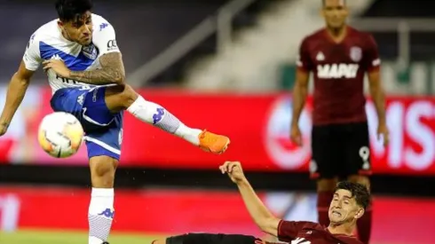 La vuelta es en el Estadio Ciudad de Lanús, el local llega con la ventaja del gol de visitante.