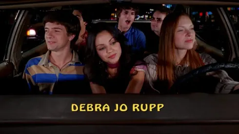 Intro de la serie dentro del auto