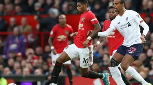 El clásico más importante de Inglaterra y verá enfrentar al primero contra el segundo de la Premier League.