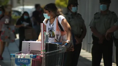 Supermercados de comunas con cuarentena deberán restringir sus ventas