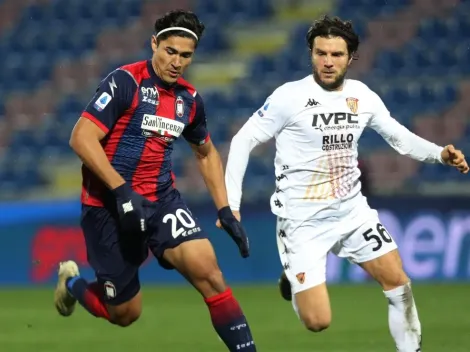 ¡Se afirma el chileno! Rojas participa en goleada del Crotone