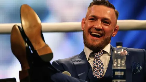 Conor McGregor saca cuentas alegres con sus negocios.