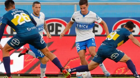 La Católica y Everton empataron en San Carlos y la UC cede terreno en la punta de la tabla.