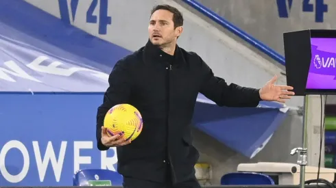 Lampard barre con sus jugadores