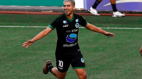 Byron Bustamante anotó un golazo ante Deportes Melipilla