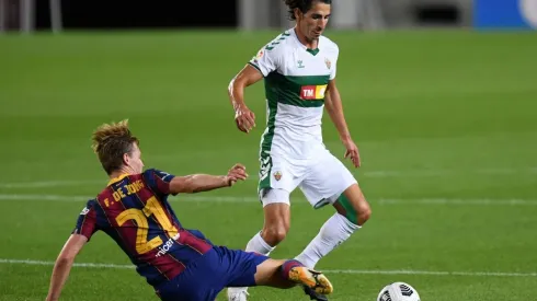 10 puntos son los que el Barcelona debe repuntar para alcanzar al Atlético Madrid, la titánica tarea parte con el Elche de visita.