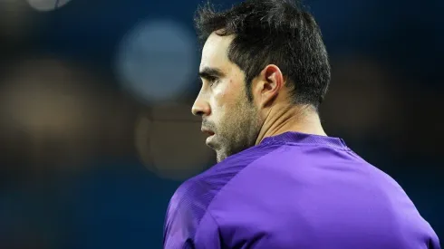 Claudio Bravo estará lesionado hasta febrero de acuerdo al diagnóstico que reveló Manuel Pellegrini