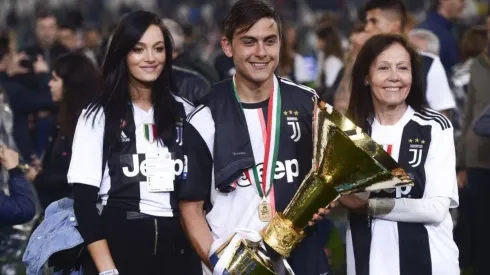 La cantante y modelo vive en Turín junto a La Joya.