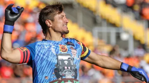 Nico Peric defendiendo la camiseta de Rangers de Talca