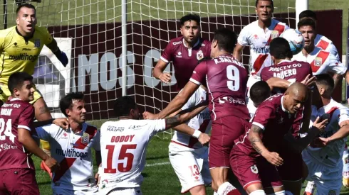 Importante triunfo de La Serena contra Curicó Unido en la lucha por la permanencia.