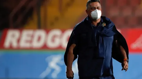 Ronald Fuentes deja Unión Española con apenas un triunfo en sus últimos trece partidos oficiales por el Campeonato Nacional