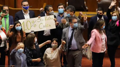 Los parlamentarios estarían ad portas de discutir un nuevo retiro.