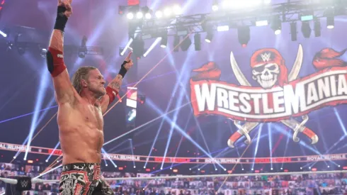 Edge regresó, entró como número uno al Royal Rumble y lo ganó. Histórico.