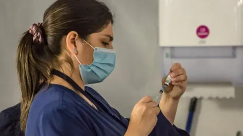 Los mayores de 90 años son los primeros en el calendario de vacunación del gobierno.