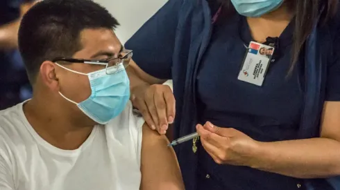 El miércoles se inicia la vacunación masiva en Chile