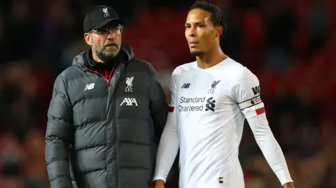 Van Dijk se rompió los ligamentos en octubre