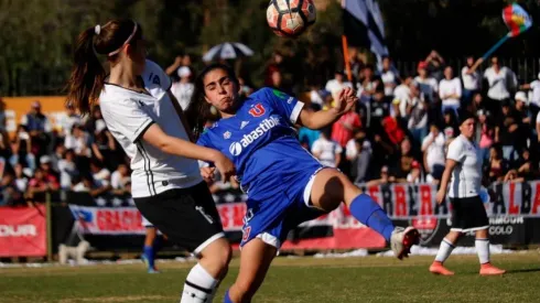 Las ramas femeninas de Colo Colo y Universidad de Chile se enfrentan en el Santa Laura en busca de un cupo a la Copa.