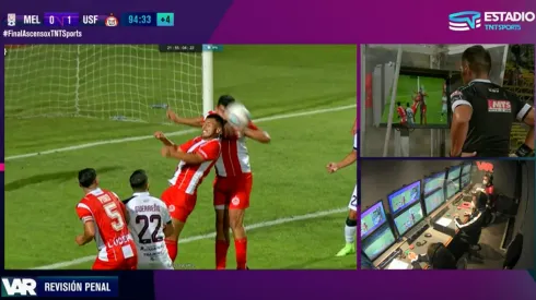 José Cabero tiene que tomar una complicada decisión en el final del encuentro