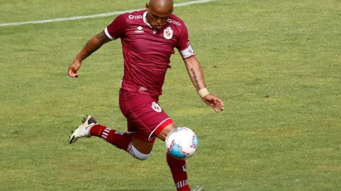 Humberto Suazo jugará un año más con Deportes La Serena.