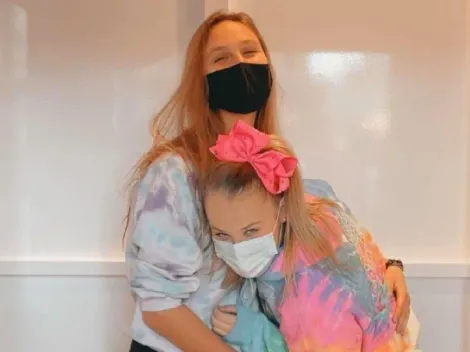 Jojo Siwa cuenta como su novia la ha ayudado a aceptarse