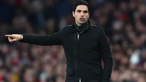 Arteta dispara contra las RRSS en el fútbol