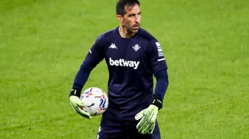 El chileno deberá seguir esperando para regresar a la cancha con el Betis.