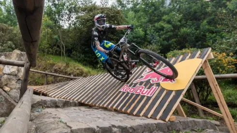 Pedro Burns, Jerónimo Burns y Felipe Agurto son la armada chilena del Monserrate Cerro Abajo.