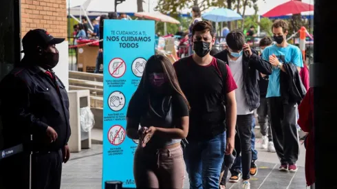 Comunas en Fase 1 y 2 deben solicitar permisos para movilizarse.